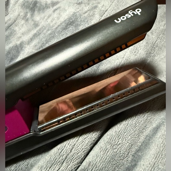 Dyson Corrale Hair Straightener - Nickel/Fuschia - Picture 4 of 9